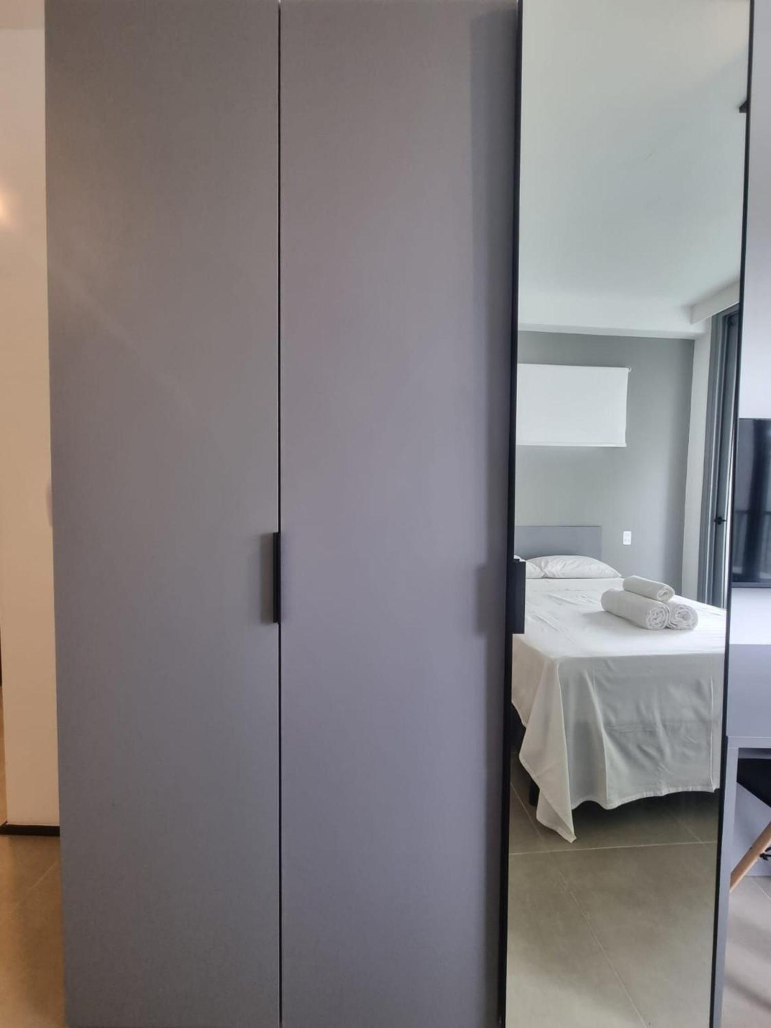 Em Moema Sp Apartamento *